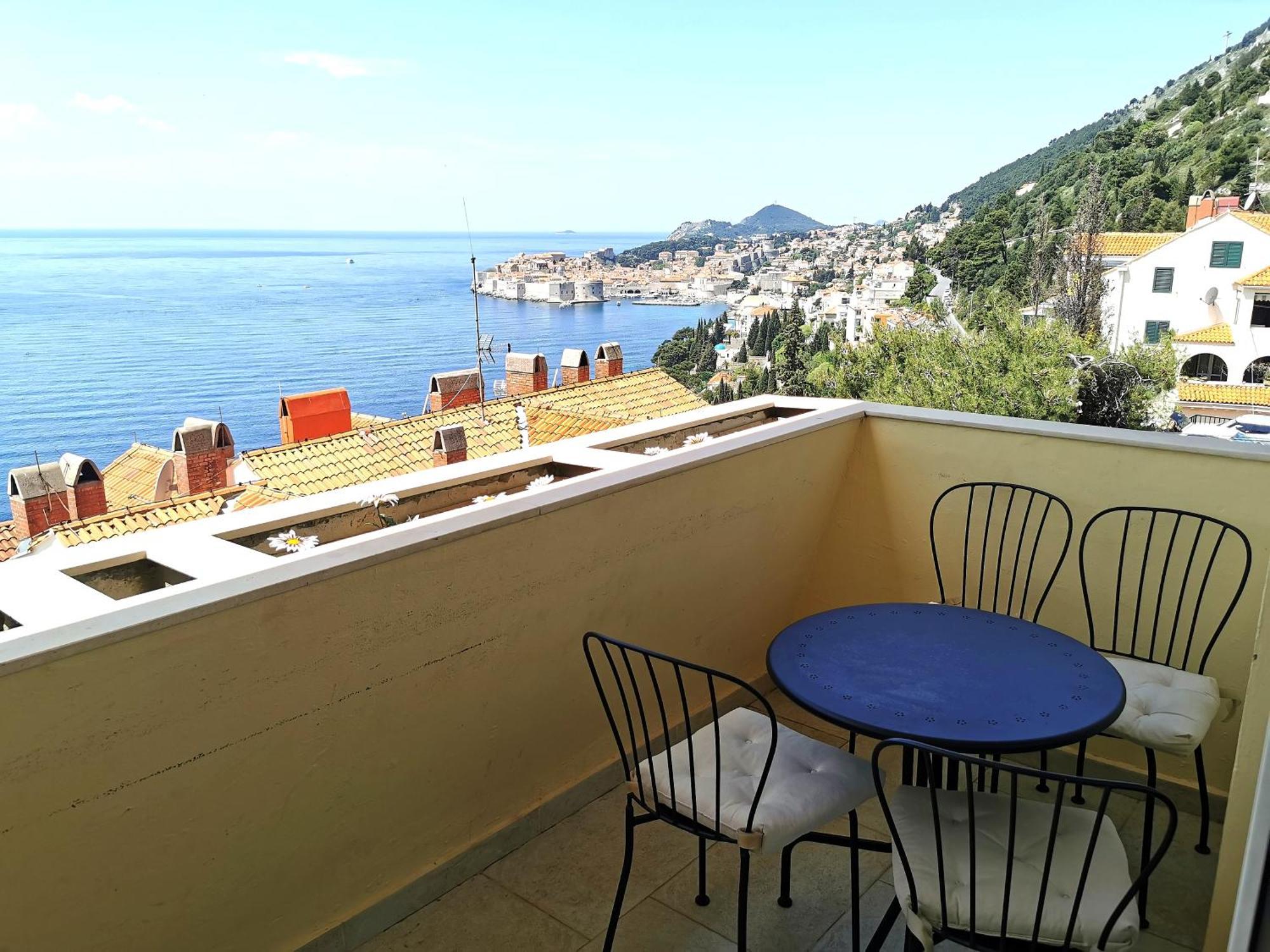 Apartment Zlatni Potok - Best View Of The Old Town ドゥブロブニク エクステリア 写真